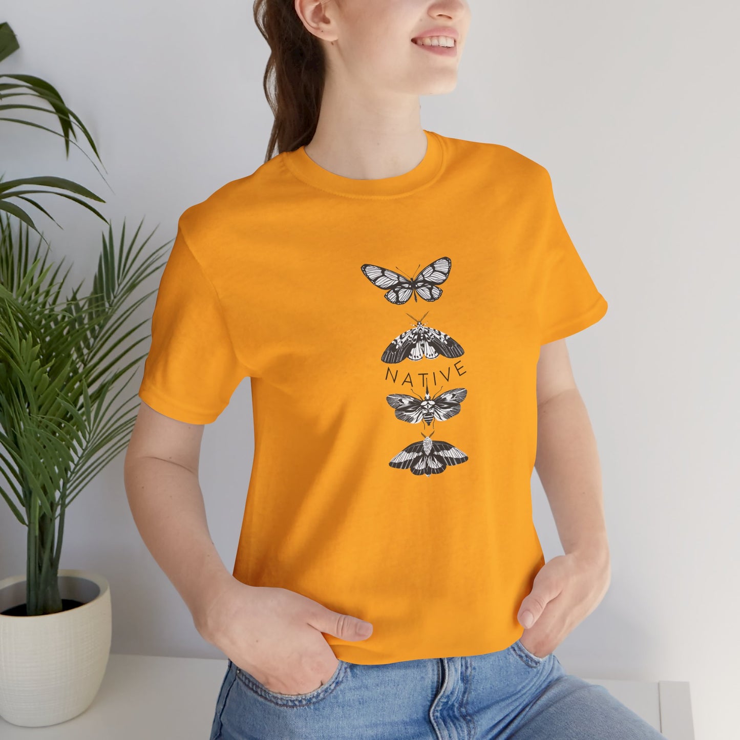 Native Unisex Tee - A Nature-Inspired Short Sleeve T-Shirt