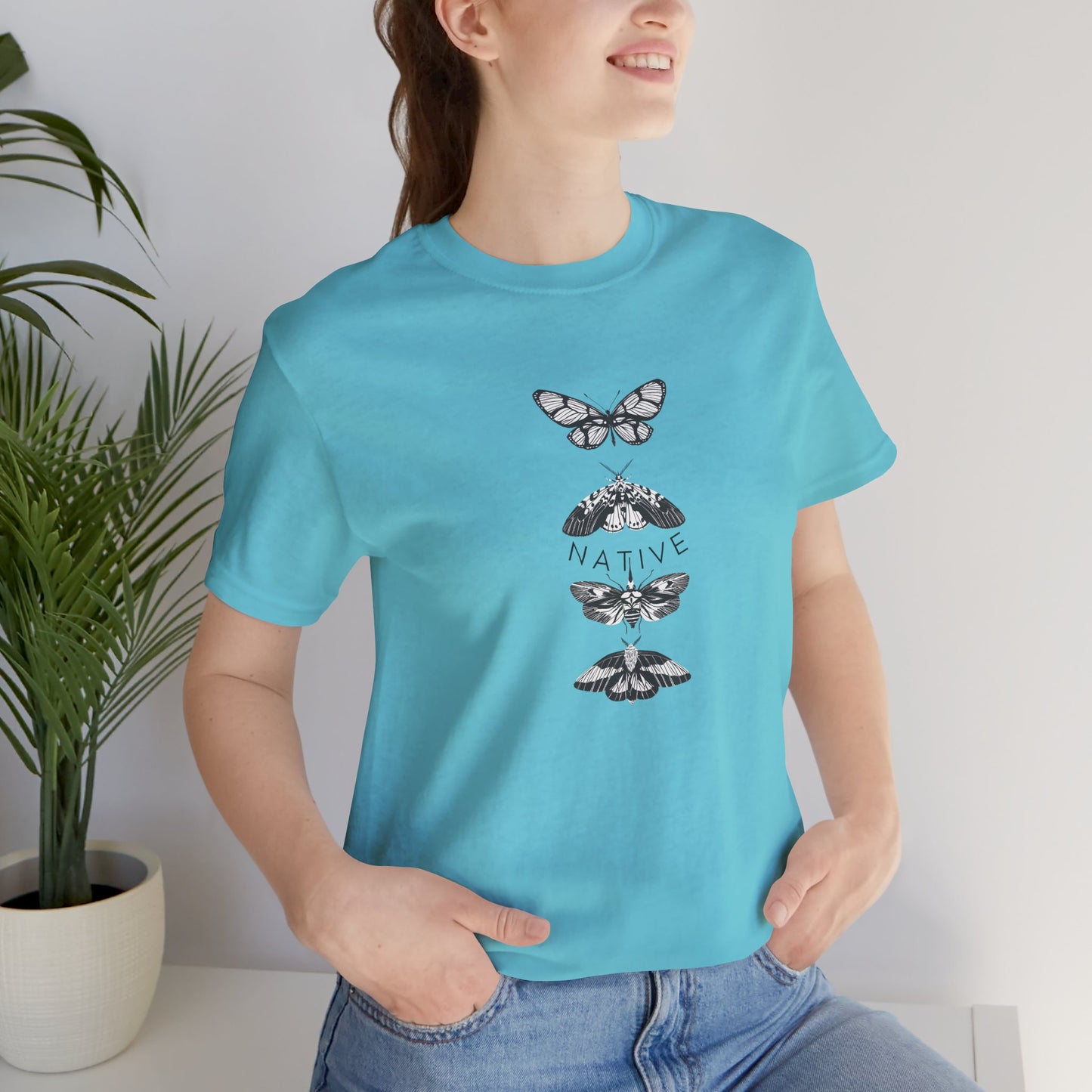 Native Unisex Tee - A Nature-Inspired Short Sleeve T-Shirt